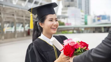 Gain Admission to Bloomberg’s Top Ranked Business Schools in Asia