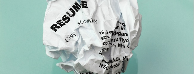8 Things Recruiters Notice About Your Resume at First Glance + 3 Things That Really Do Not Matter 